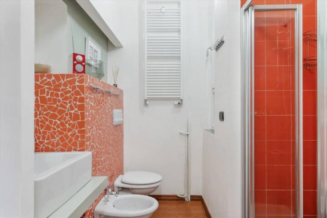 Apt Milano-Porta Romana Nearby Bagni Misteriosi Buitenkant foto